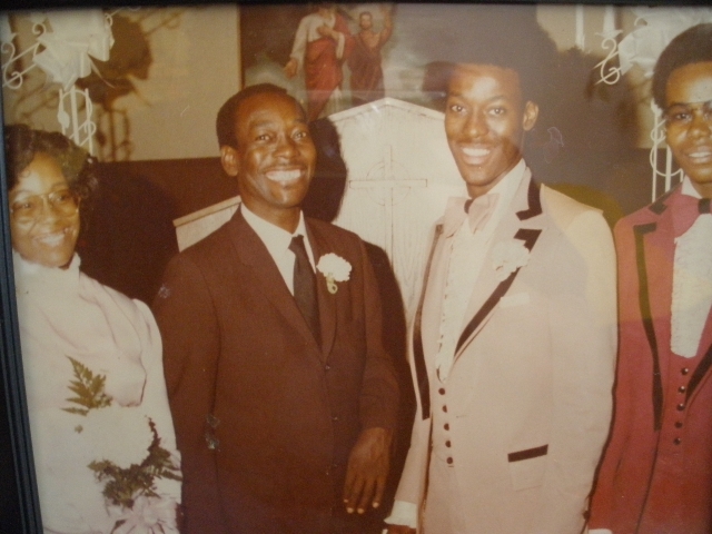 Herman Colter Sr. & Family (missing Willie Pearl Colter)